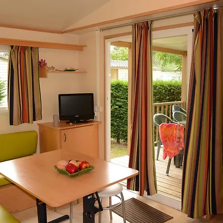 Camping Club L'oree Du Bois Campingplatz 4*